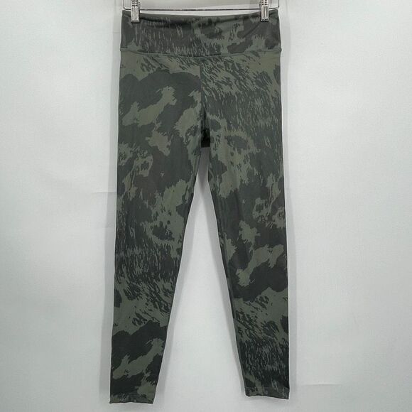 Noli Green Camo Print Wideband High Waist Sports Leggings Size Medium - Picture 1 of 5